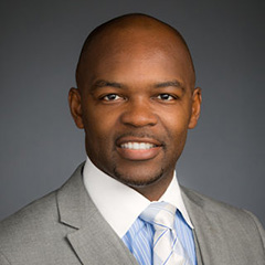 portrait of Derrick Brooks